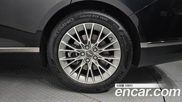 Genesis G80 (RG3) бензин 2.5 турбо 2WD, 2024 все фото