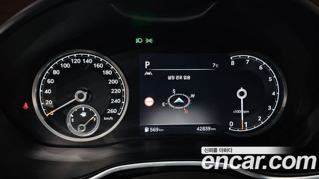 Genesis G80 (RG3) бензин 2.5 турбо 2WD, 2024 8