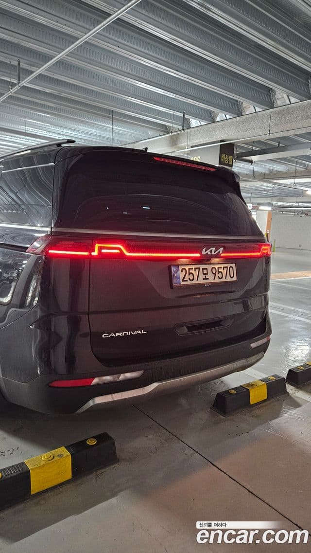Kia Carnival 4세대 Signature, 2022 4
