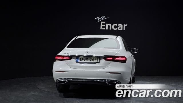 Mercedes-Benz E-класс W213 Exclusive, 2022 4