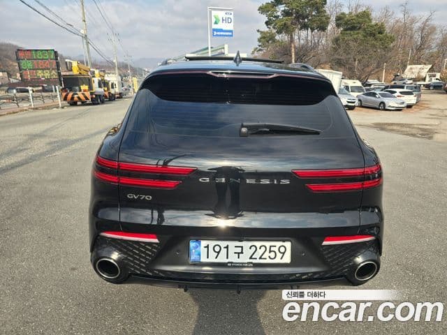 Genesis GV70, 2023 6