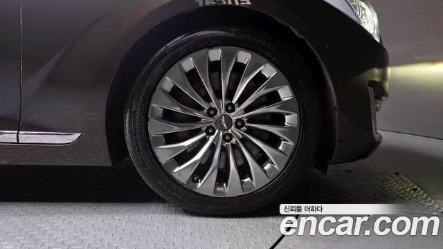 Genesis EQ900 Premium Luxury, 2017 все фото