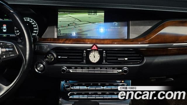 Genesis EQ900 Premium Luxury, 2017 14