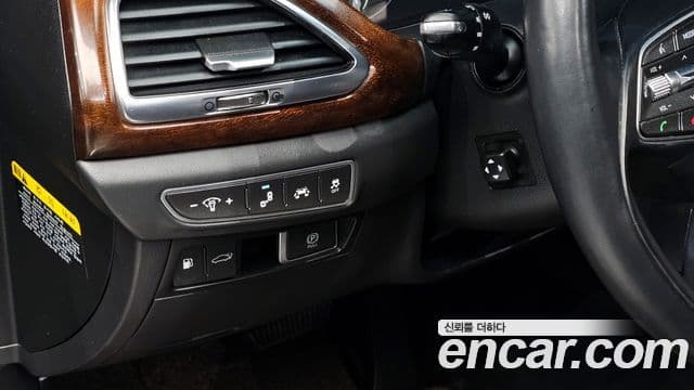 Genesis EQ900 Premium Luxury, 2017 16