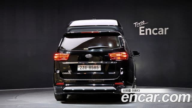 Kia The / новый New Carnival Noblesse Special, 2019 4