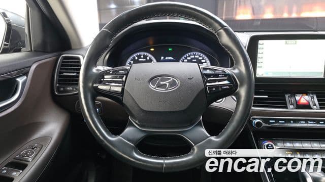 Hyundai Grandeur IG Premium, 2019 13