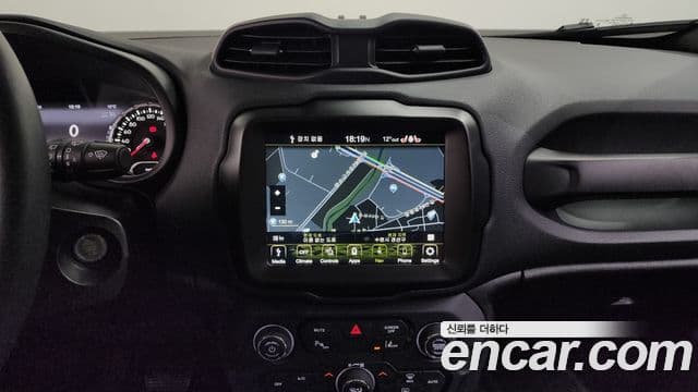 Jeep Renegade 1.3 Limited, 2023 15