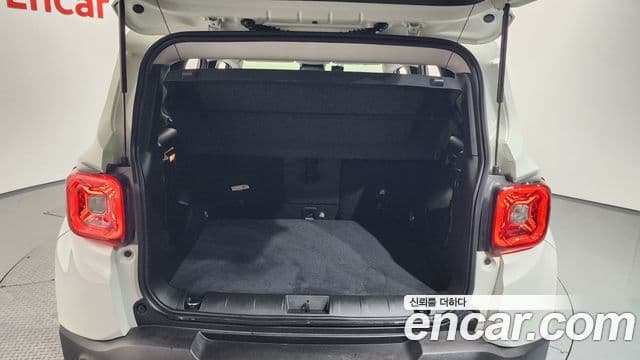 Jeep Renegade 1.3 Limited, 2023 20