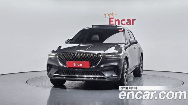 Genesis GV70, 2021 3