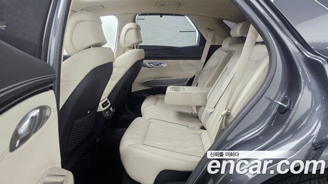 Genesis GV70, 2021 12