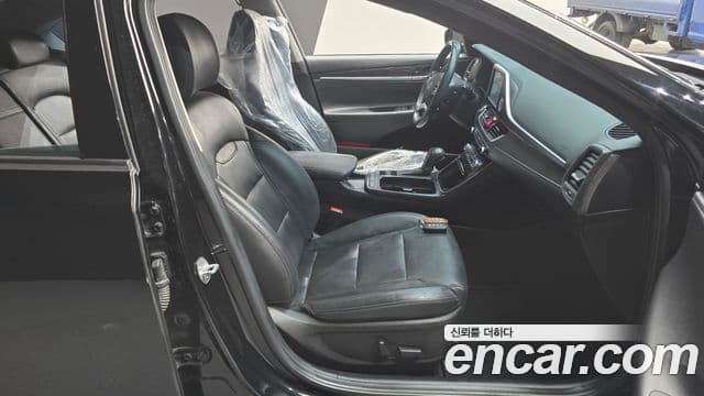 Hyundai Grandeur IG 3.0 LPi Modern (арендный автомобиль), 2019 10