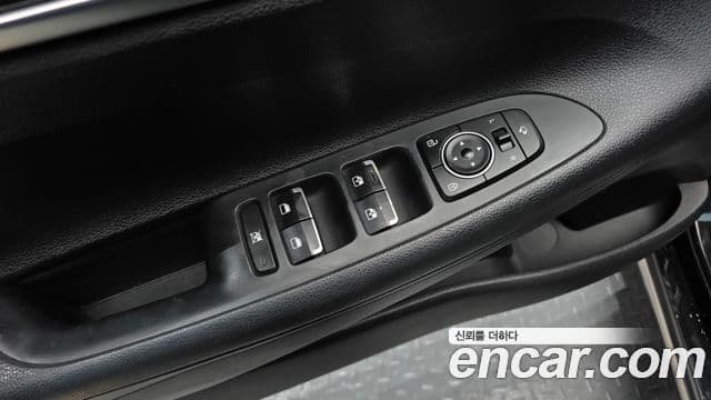 Hyundai Grandeur IG 3.0 LPi Modern (арендный автомобиль), 2019 18