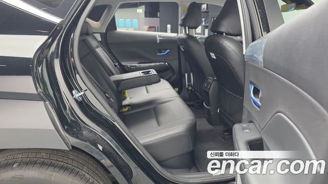 Hyundai Kona гибрид (SX2) Premium, 2023 12