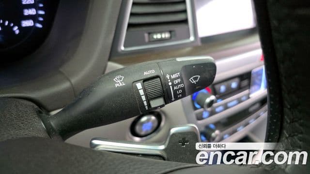 Genesis G80 Premium Luxury, 2020 14