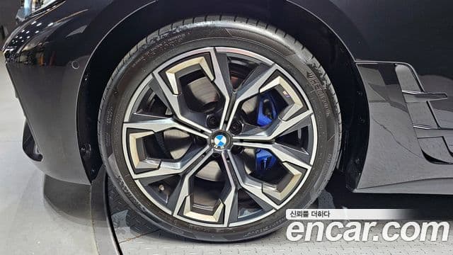 BMW 4시리즈 (G22) 420i M Sport Gran Coupe, 2024 все фото