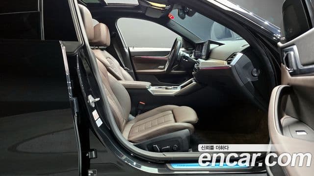 BMW 4시리즈 (G22) 420i M Sport Gran Coupe, 2024 10