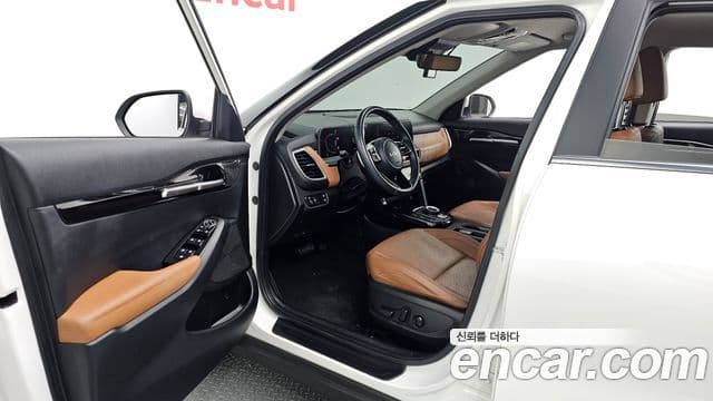 Kia The / новый New Seltos Signature, 2023 10