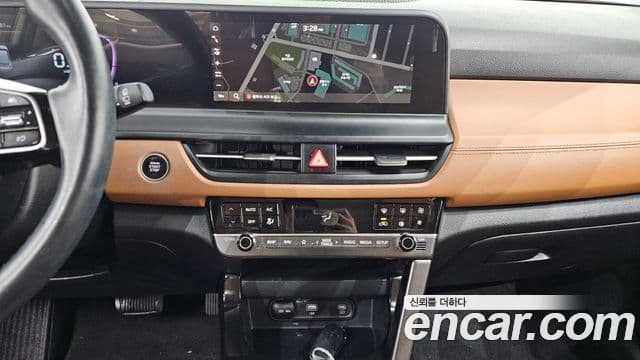 Kia The / новый New Seltos Signature, 2023 15