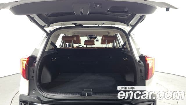 Kia The / новый New Seltos Signature, 2023 20