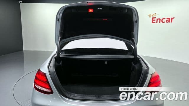 Mercedes-Benz E-класс W213 Avantgarde, 2017 20