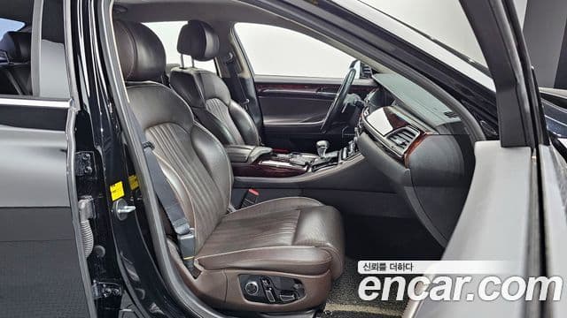 Genesis EQ900 Prestige, 2016 10