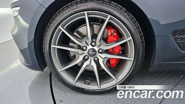 Genesis The / новый New G70, 2021 все фото