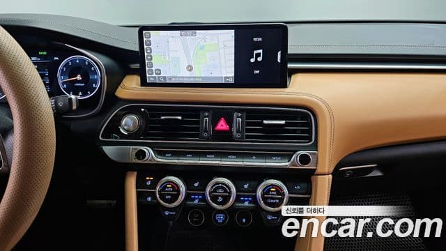 Genesis The / новый New G70, 2021 14