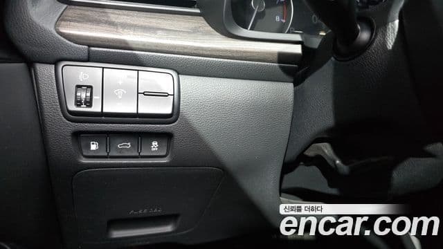 Kia K7 Premier 3.0 LPI Standard(арендный автомобиль), 2020 17