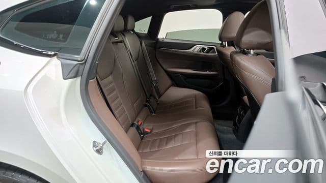 BMW 4시리즈 (G22) 420i M Sport Pro Gran Coupe, 2025 12
