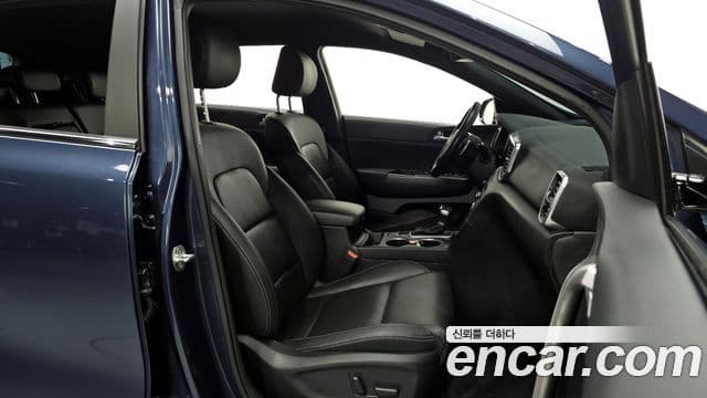 Kia Sportage The / новый Bold Prestige, 2021 10