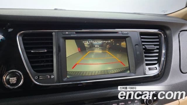 Kia All New Carnival Prestige, 2016 15