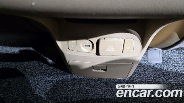 Kia All New Carnival Prestige, 2016 19