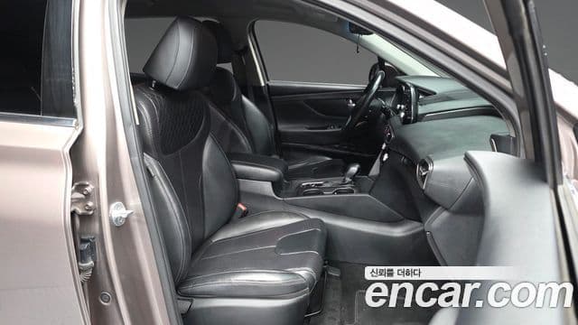 Hyundai Santa Fe TM Exclusive, 2019 11