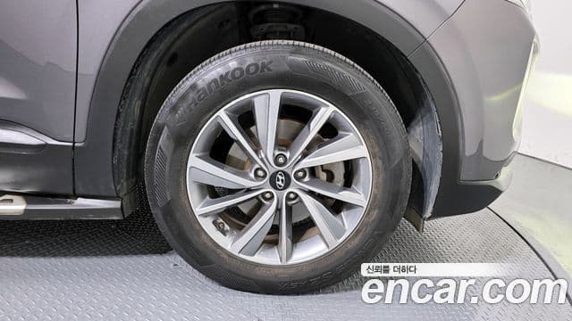 Hyundai Santa Fe TM Exclusive, 2019 все фото