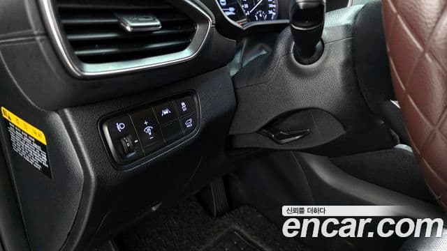 Hyundai Santa Fe TM Exclusive, 2019 16