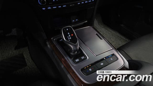 Hyundai Equus(новый кузов / новое поколение) Modern, 2014 9