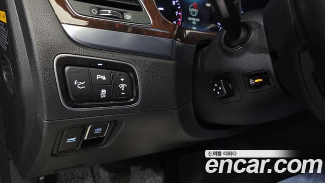 Hyundai Equus(новый кузов / новое поколение) Modern, 2014 13