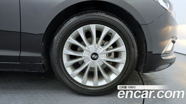 Hyundai LF Sonata 2.0 Smart, 2016 все фото