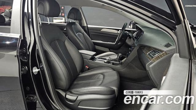 Hyundai LF Sonata 2.0 Smart, 2016 10