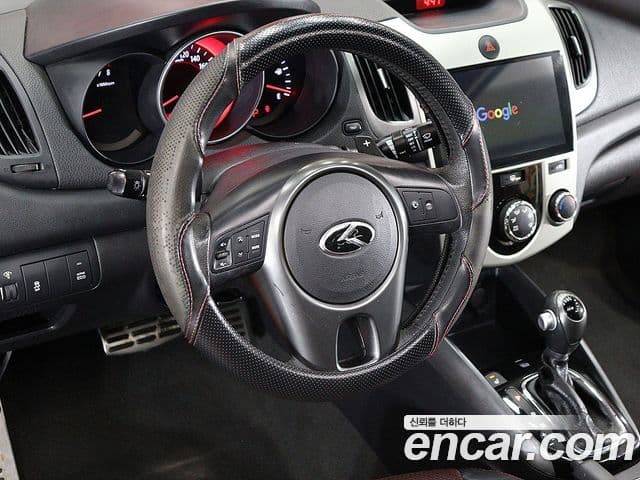 Kia Forte купе Prestige, 2012 16