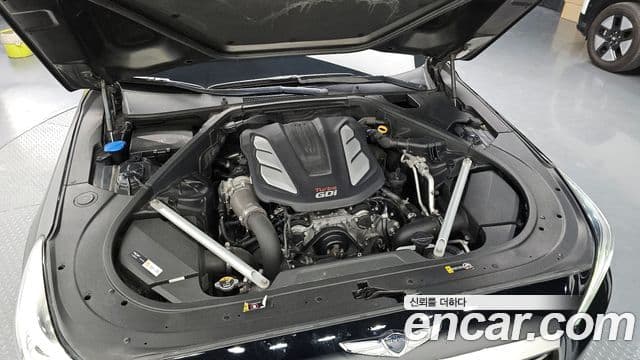 Genesis EQ900 Prestige, 2016 6