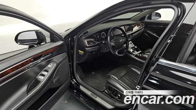 Genesis EQ900 Prestige, 2016 12