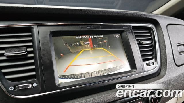 Kia All New Carnival Luxury, 2018 15