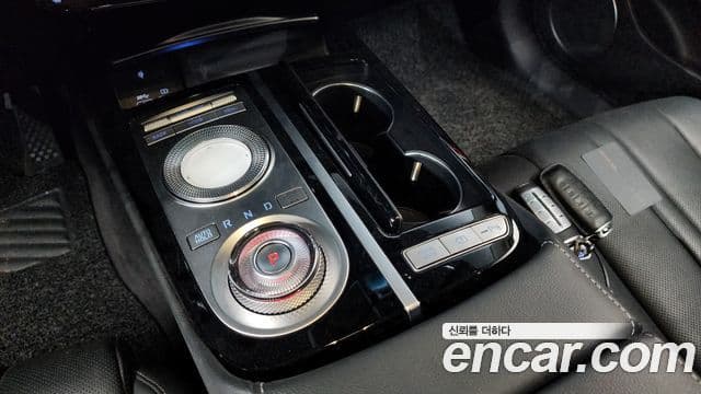 Genesis G80 (RG3) бензин 2.5 турбо AWD, 2021 9