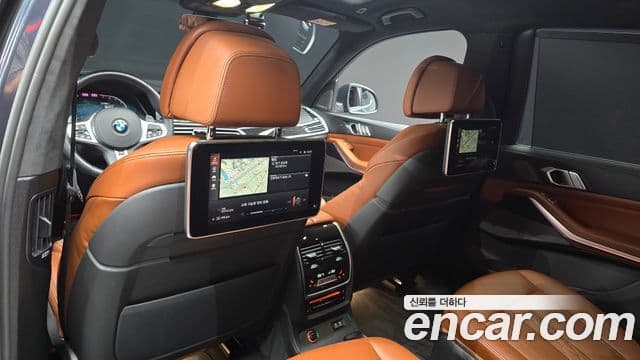 BMW X7 (G07) xDrive 40i M Sport 6인승, 2022 20