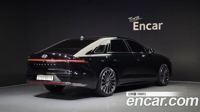 Hyundai Grandeur гибрид (GN7) Calligraphy, 2023 2