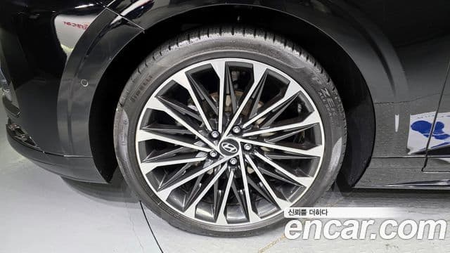 Hyundai Grandeur гибрид (GN7) Calligraphy, 2023 все фото