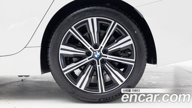 BMW 3시리즈 (G20) 320i Туринг (Touring), 2026 все фото