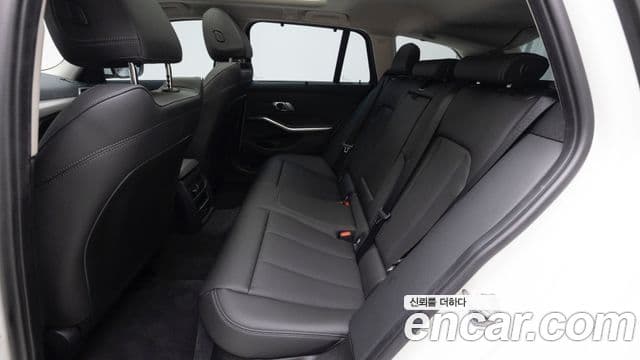 BMW 3시리즈 (G20) 320i Туринг (Touring), 2026 11