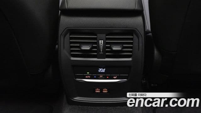 BMW 3시리즈 (G20) 320i Туринг (Touring), 2026 19